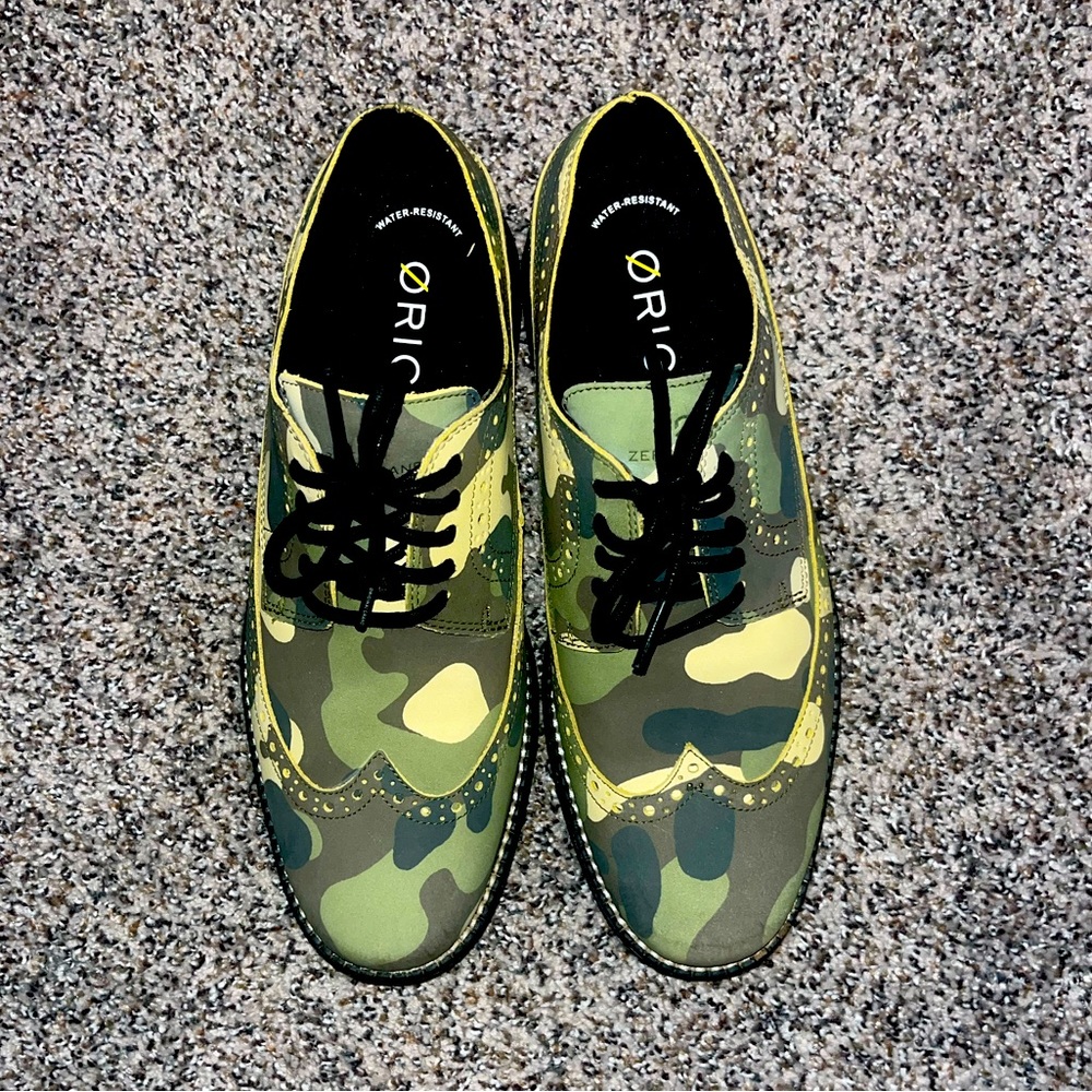 Cole Hann camo golf shoes